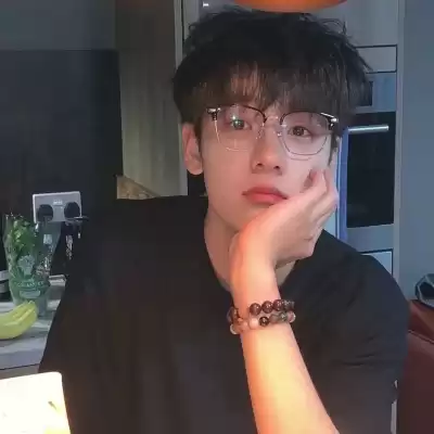 唐依童